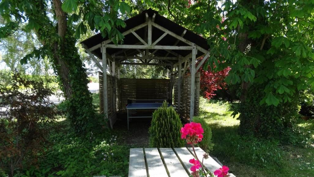 Au Retour Du Lac Ardres Zewnętrze zdjęcie